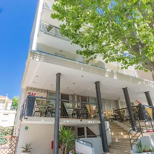 https://hotel-bremen.riccione-hotels.org